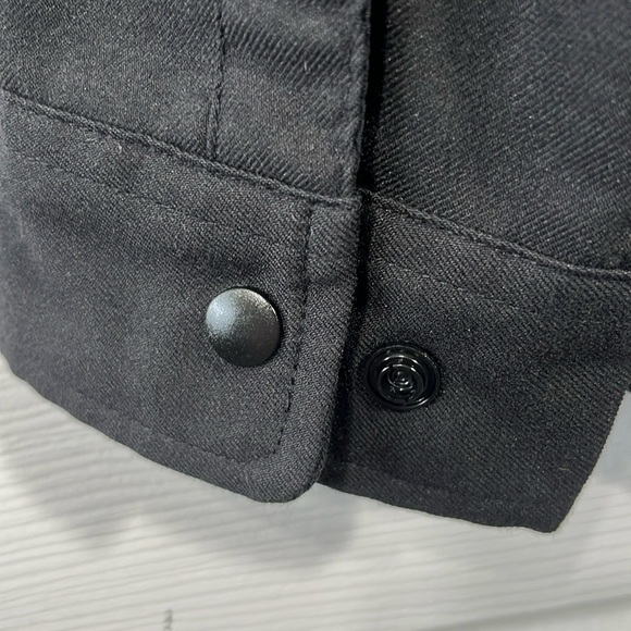 Burton button down shirt - Picture 6 of 8